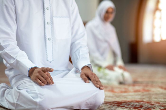 Sholat Landasan Pembentuk Karakter Insan